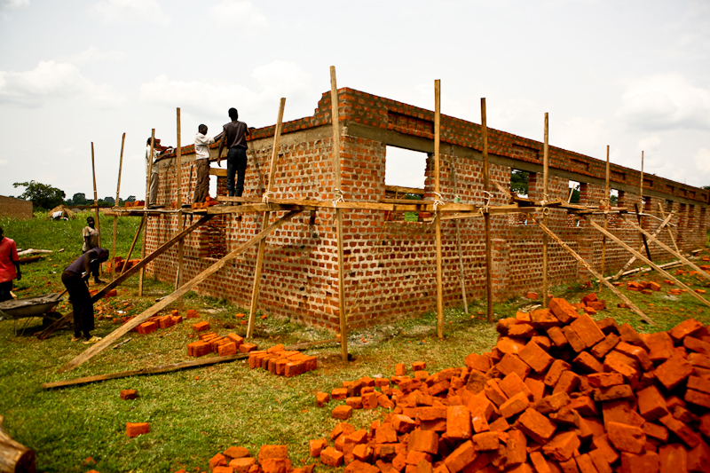 Construction of the new hospital ward